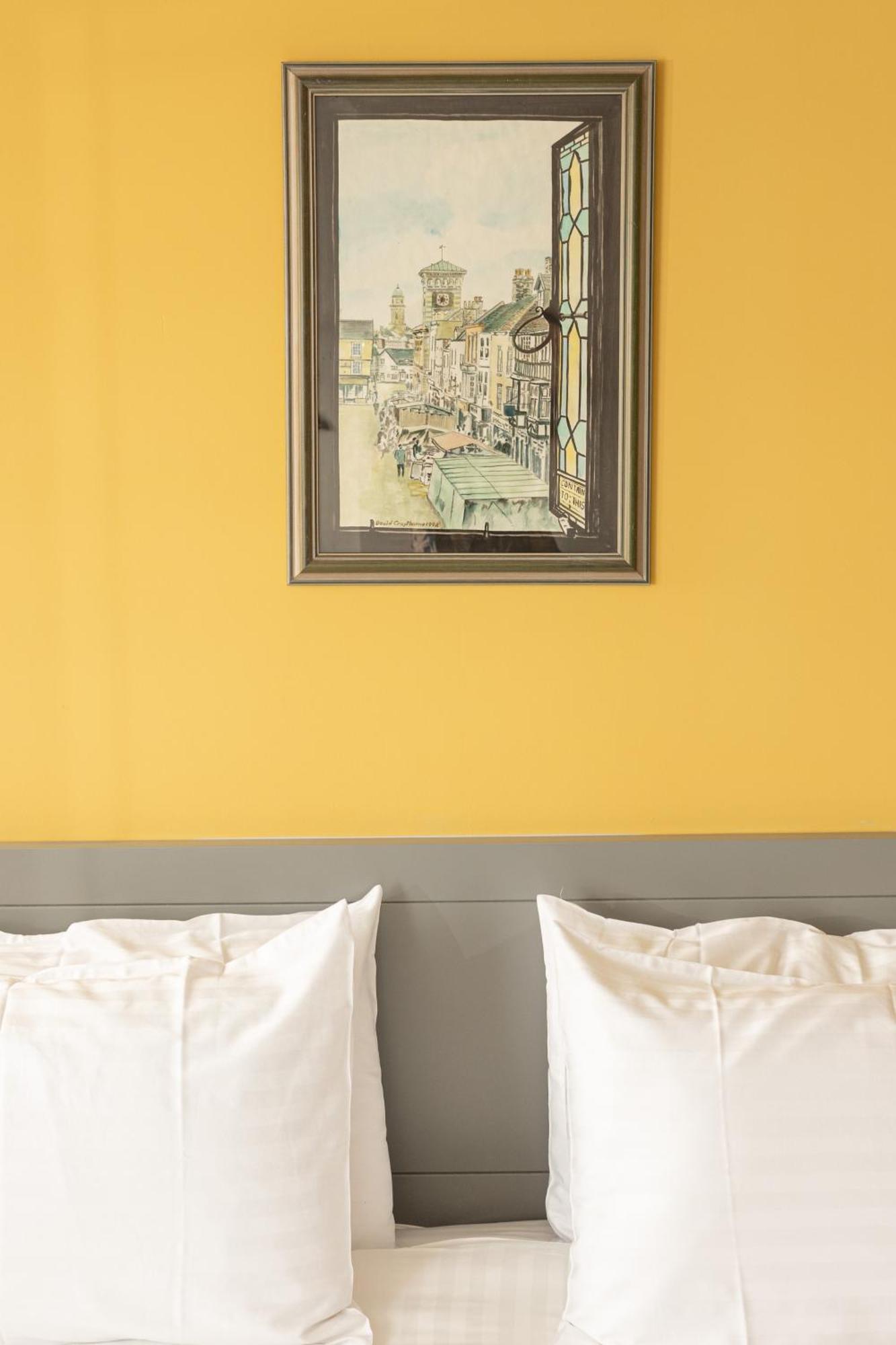 Woodberry Inn Бриджнорс Экстерьер фото